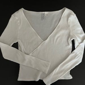 Ribbed long sleeved top